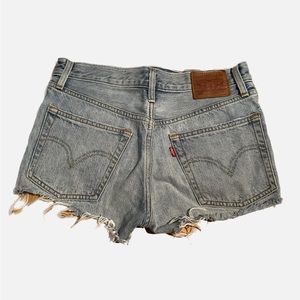 LEVI’S | Denim shorts